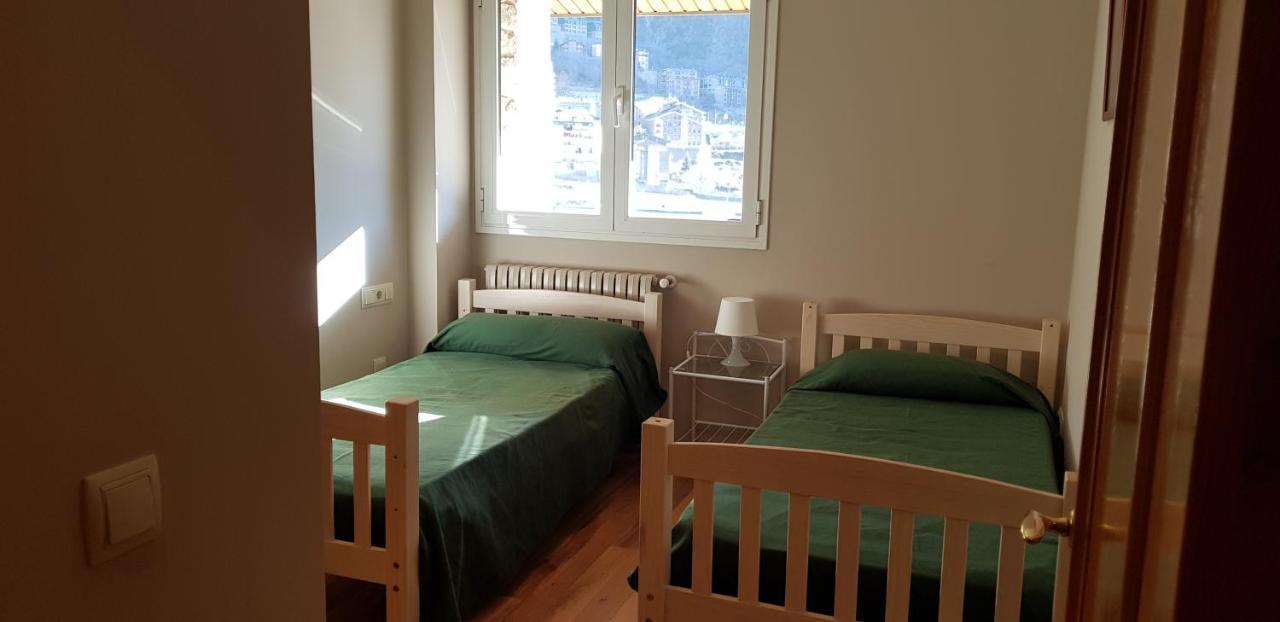 Xalet Marsal-Vacances Pirinenca Villa เอิงคาม ภายนอก รูปภาพ